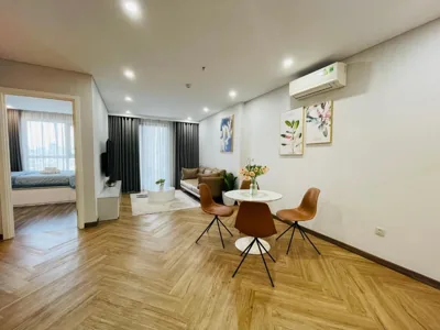プールビュー付き2ベッドルームアパートメント — Ha Do Centrosa Apartment District 10